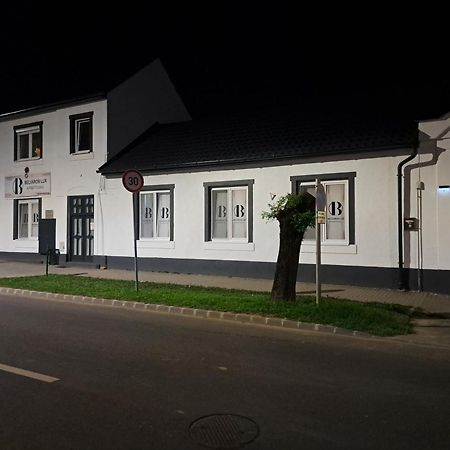 Belvárosi Lux Apartman Vásárosnamény Esterno foto